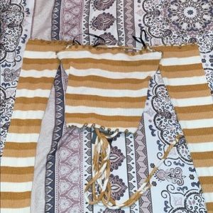 Forever 21 long sleeve crop top !